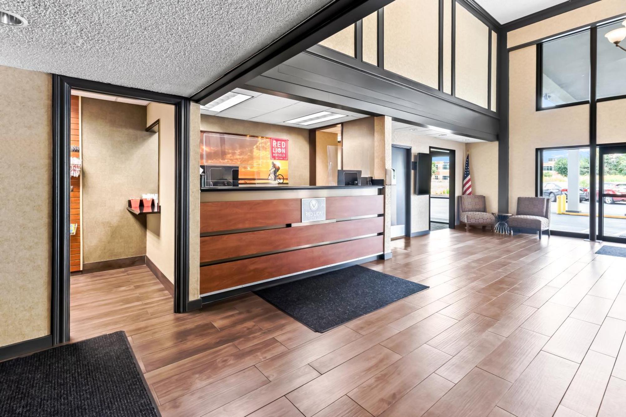Red Lion Hotel Portland Airport Eksteriør bilde